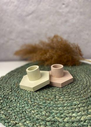 Набор декоративных подсвечников из гипса для столовых свечей 2шт лайм-беж