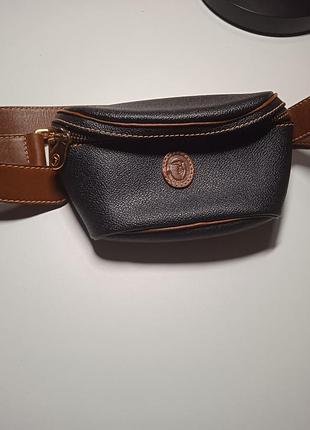 Ремень с сумочкой trussardi