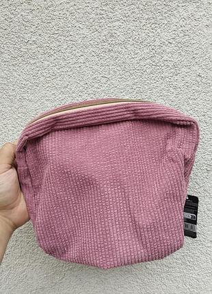 Модна жіноча оксамитова косметичка рожева з золотистою блискавкою