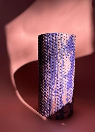 Массажный ролл для самомассажа 30 см. длина 15 диаметр (массажер для спины, ног) фиолетово-розовый