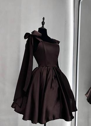 Сатинова сукня