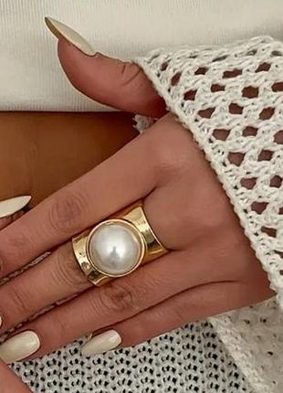 Кольцо женское широкое акцентное с бусиной