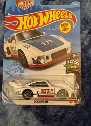 Hot wheels porsche 935 blue 2021 малайзия 25
