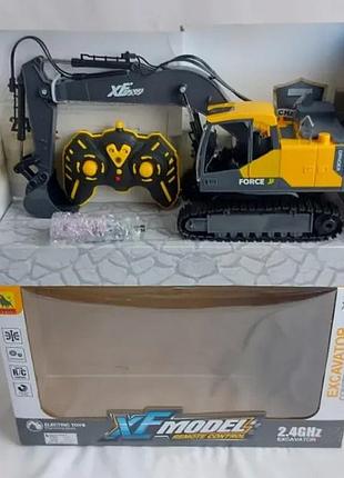 Іграшковий гусечний екскаватор на радіокеруванні з акумулятором