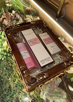 Подарункова бʼюті скринька в стилі барокко