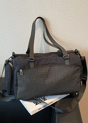 Сумка спортивная с отделением для обуви черная 16 л