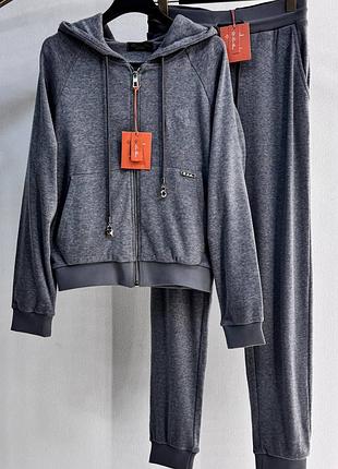 Костюм теплий