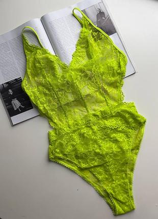 912 яскраве сексуальне мережевне боді з відкритою спинкою