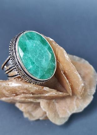 Кільце індійський смарагд овал. кільце зі смарагду в сріблі. перстень. каблучка. розмір 18,7 р.індія.