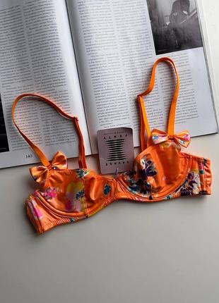 914 яскравий бюстгальтер під латекс 32a / 70a