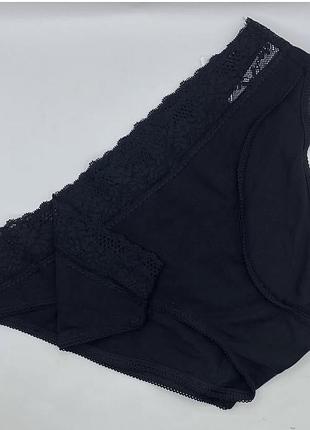 Набір жіночих трусиків