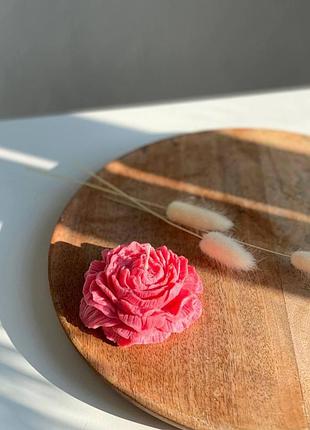 Соевая свеча пион с эфирными аромамаслами 8х3.5см tropical forest