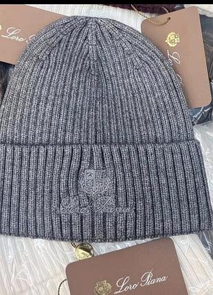Жіноча шапка loro piana
