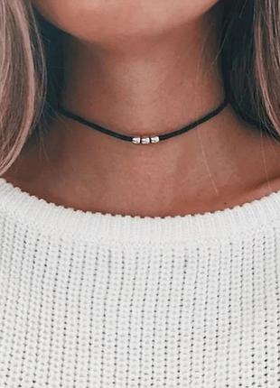 Чокер черный 3 бусины серебро (0523)
