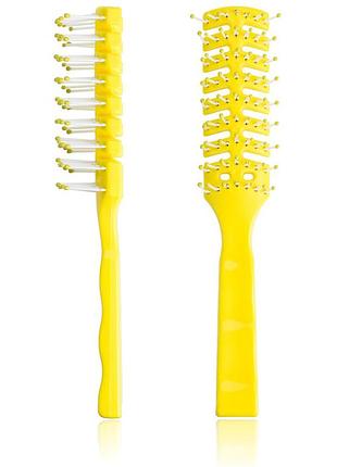 Расческа для сушки и укладки волос christian yellow