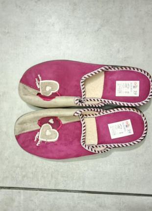 Капці домашні.