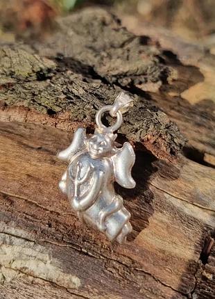 Милый серебряный кулон, подвеска в форме ангелика. италия.