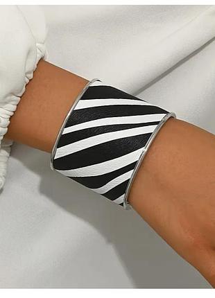 Браслет - манжет кафа широкий металлический женский зебра