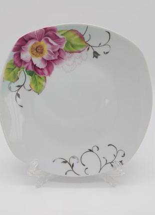 Тарелка мелкая квадратная десертная керамическая белая цветная с рисунком закусочная роза чайная d 19 cm