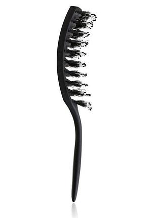 Щетка для сушки и укладки волос продувная с комбинированной щетиной christian black