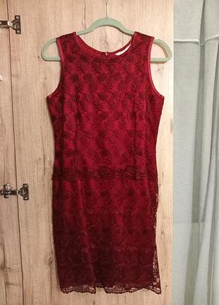 Платье женское. бордовый цвет