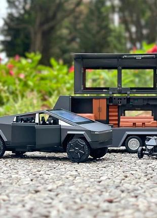 Детская машинка tesla cybertruck металлическая с трейлером и квадроциклом 1:32