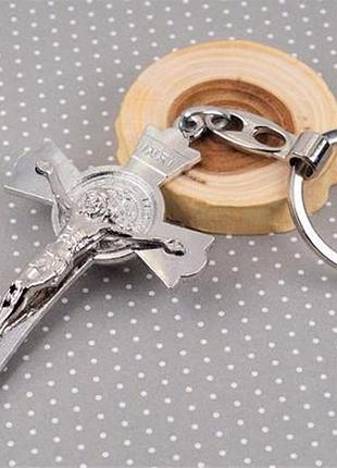 Брелок для ключей "крест с распятием".