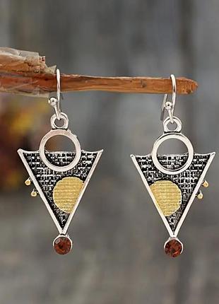 Сережки бижутерия серебристый треугольник