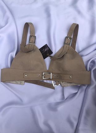 Шкіряні бюстгальтери