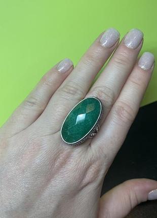 Кільце індійський смарагд овал. кільце зі смарагду в сріблі. перстень. каблучка розмір 18. індія.