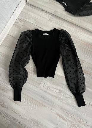 Кофта с прозрачным рукавами буффами в горошек