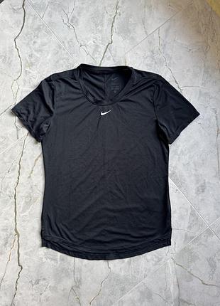 Футболка nike dri-fit розмір xs