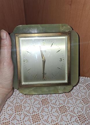 Винтажные каминные часы elliott/fattorini bradford (англия) в корпусе из натурального зеленого оникса