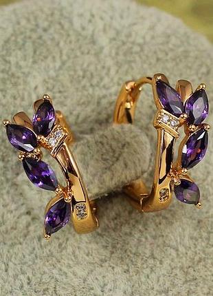 Серьги xuping jewelry визави с фиолетовым камнем 1,7 см золотистые