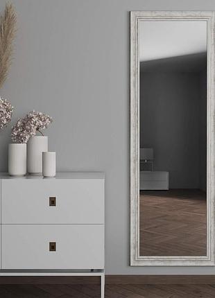 Красиві дзеркала 182х62 навісне в широкій багетній рамі, біле навісне дзеркало з коричневою патиною