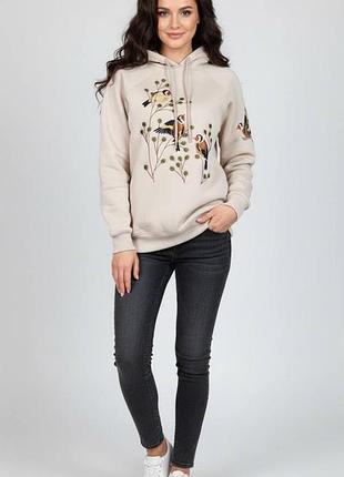 Худи с вышивкой женское на флисе