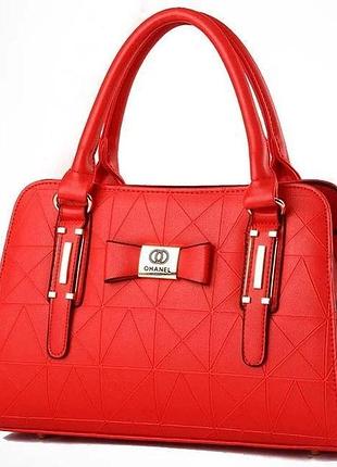 Женская сумкас двумя короткими ручками и плечевым ремнем из эко кожи