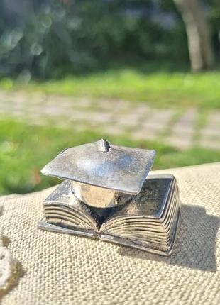 Редкая коллекционная миниатюра.