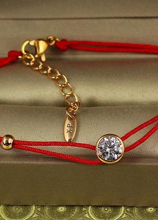 Браслет xuping jewelry красная нить с камнем в ободке 17 см 7 мм золотистый
