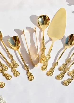 Великолепный десертный набор дизайн "хильдесхаймская роза".