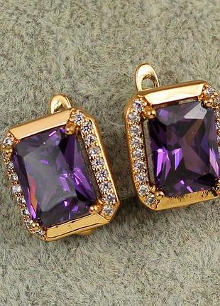 Сережки xuping jewelry великий прямокутник з фіолетовим каменем 1,4 см золотисті