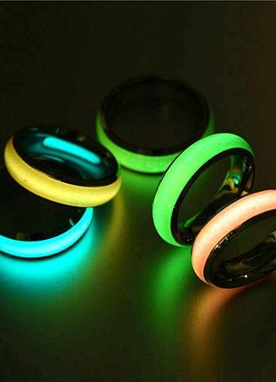 Каблучка, що світиться в темряві, колір блакитний, розмір 17 ,