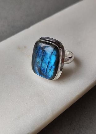 Кільце з натуральним каменем лабрадор. перстень лабрадор прямокутник в сріблі 15 розмір. індія