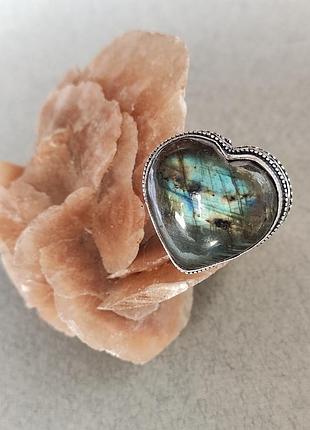 Кільце з натуральним каменем лабрадор. перстень з лабрадором. лабрадор серце в сріблі 17 розмір. індія