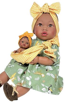 Испанская виниловая кукла nines d`onil мулатка с малышом в чалме 40 см девочка африканка нинес в коробке