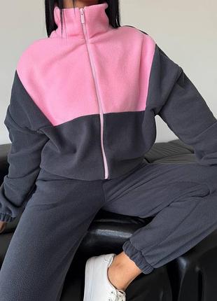 Женский спортивный костюм на флисе