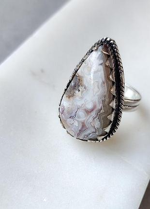 Кільце з агатом. агат крапля перстень. каблучка з агатом. розмір 18. індія.