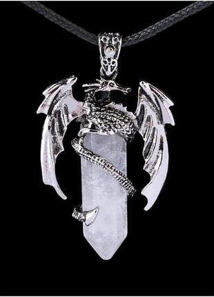 Подвеска-кулон летучая мышь горный хрусталь со шнурком (4,3 см), кулон-талисман с камнем