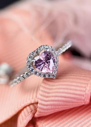 Серебряное кольцо с cердцем и фианитами в стиле pandora, 925 проба