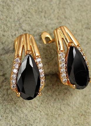 Серьги xuping jewelry сонет с черным камнем 1,7 см золотистые